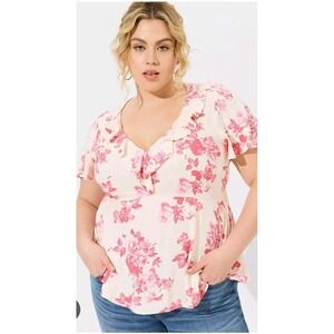 Torrid White Pink Floral Flutter Sleeve Empire Waist Ruffle‎ Top Size 1 Milkmaid